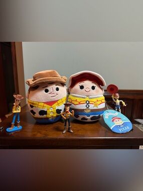 Woody & Jessie Squishmallows Plush and Figure Set
